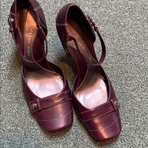 A brand new purple shoe